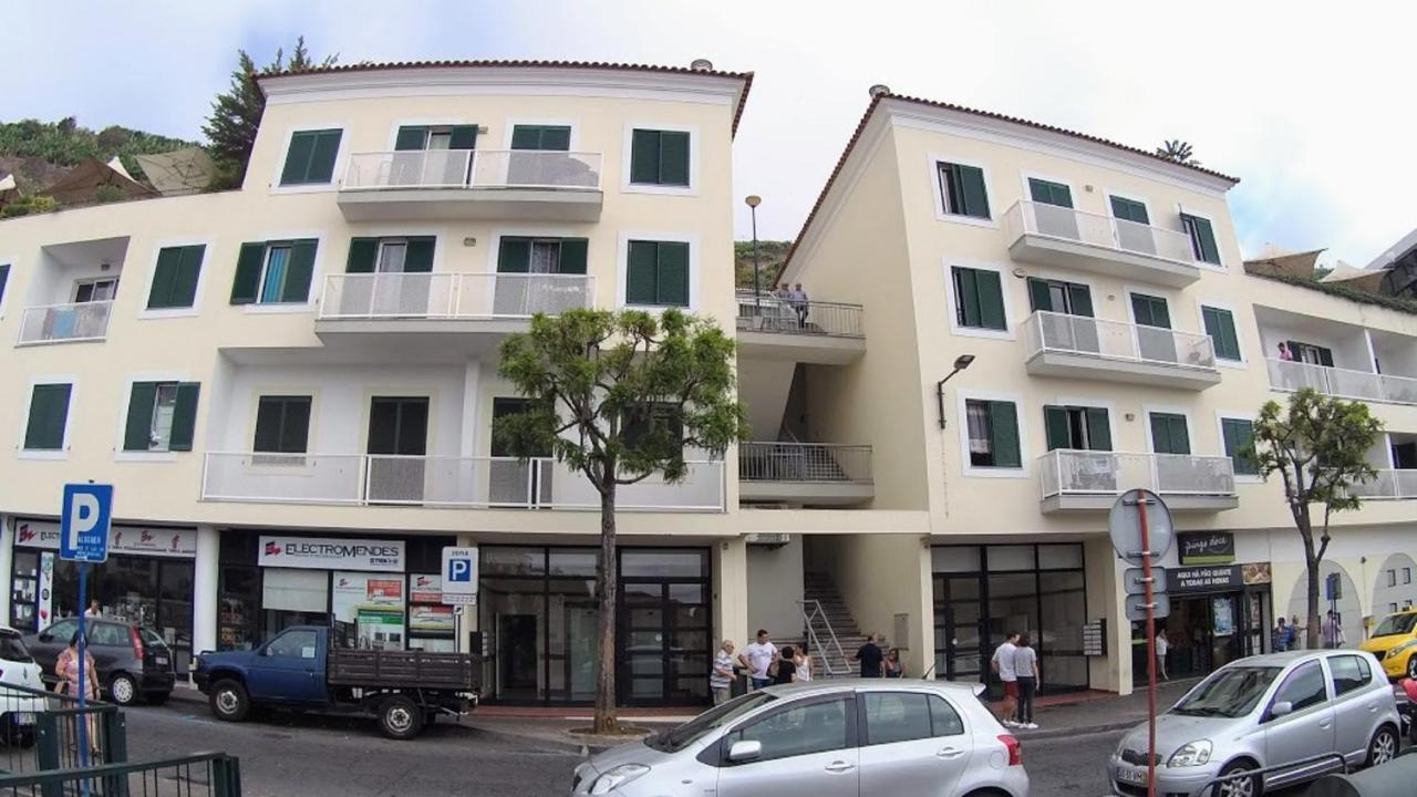 Attic Bay Apartment Câmara de Lobos Exterior photo